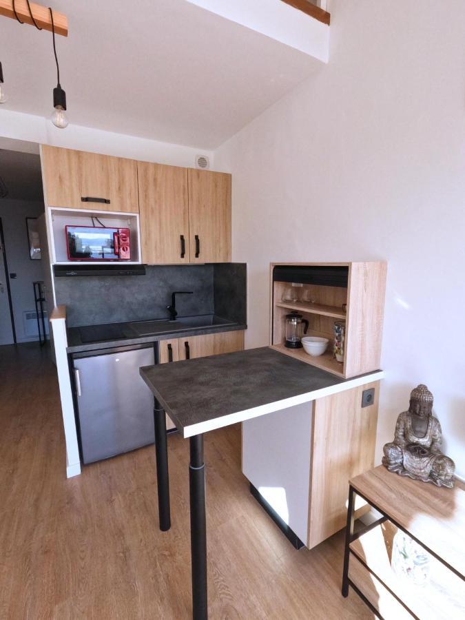 Appartement Hyeres - Costebelle Duplex Vue Mer Balcon Residence Privee Parking - Marie Caroline Экстерьер фото